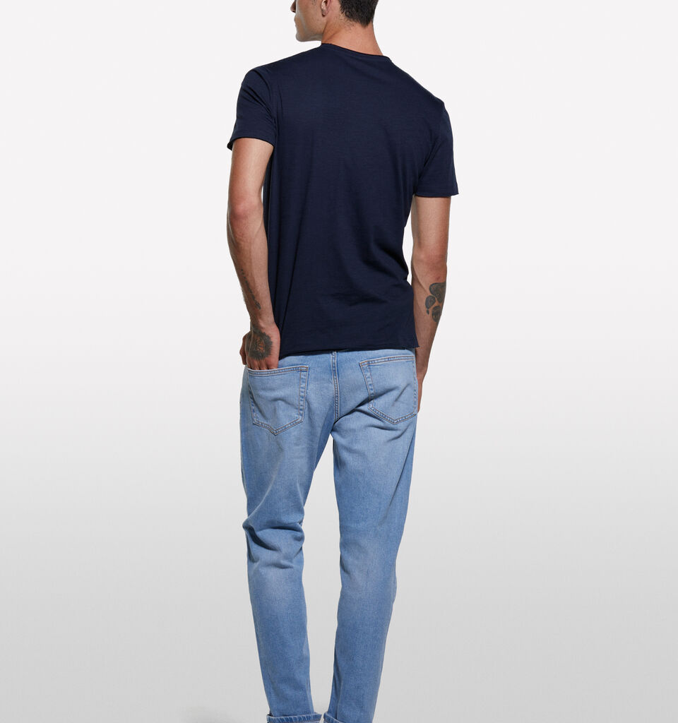 Μπλούζα κοντομάνικη μπλε σκούρο slim fit - μπλουζάκια κοντομάνικα ανδρικά - Σκουρο Μπλε | Sisley image number 2